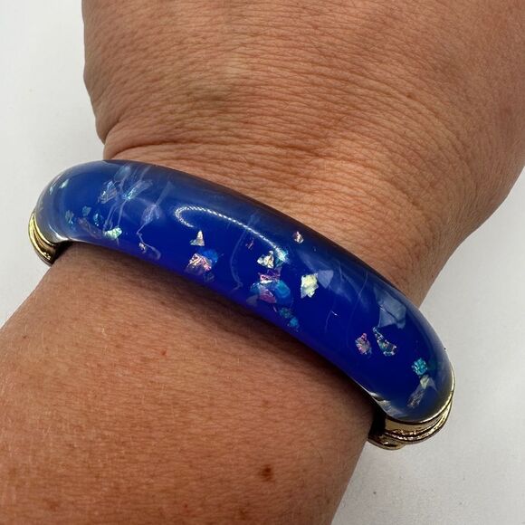 Kara Ross dual sided gold tone rhinestone, blue resin clamper bracelet! - Picture 6 of 12